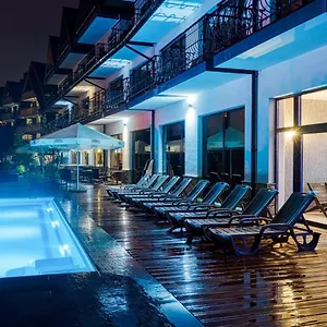 Paryski Art & Business - Basen Jacuzzi Sauna Malpi Gaj מלון